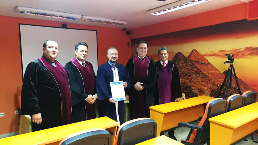 Танески: „Професорите и асистентите на Универзитет Скопје се непресушен извор на знаење.“