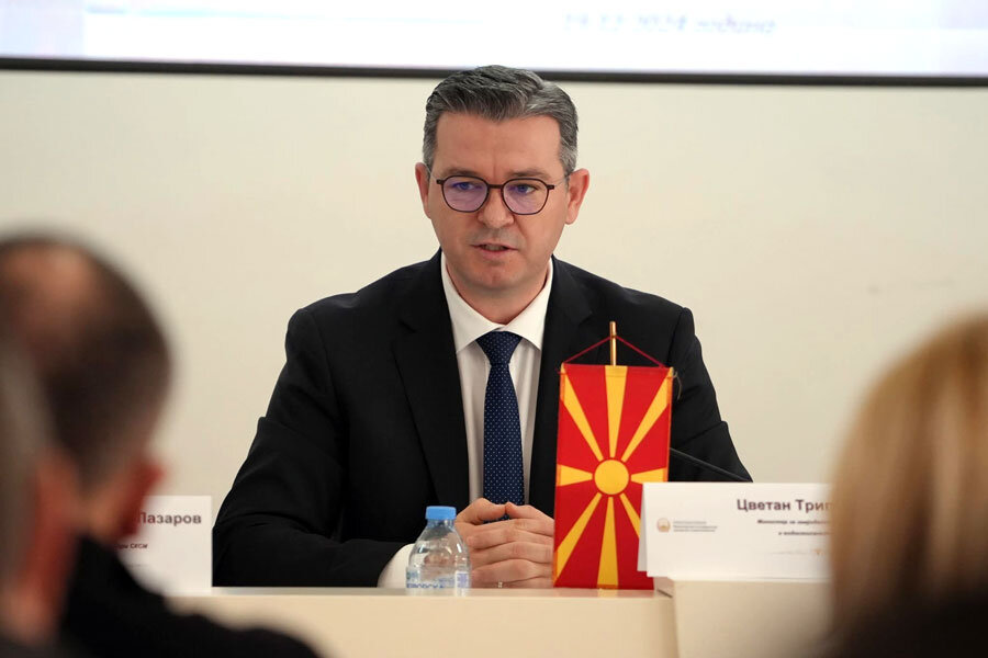 Трипуновски: „Луѓето во руралните средини треба не само да опстојат, туку и квантититативно и квалитативно да придонесат во производството на храна.“ Извор: Министерство за земјоделство, шумарство и водостопанство