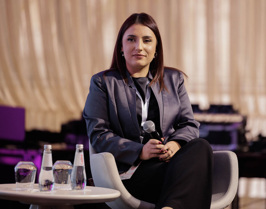 Иванова: „Најголемата мотивација за младите е да ни се отворат вратите.“