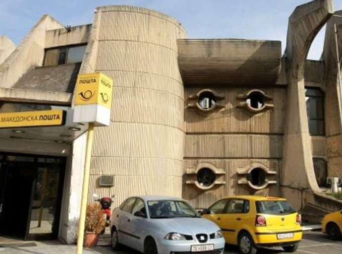 Приватизација или статус кво? – Како се решава финансиската состојба на државните пошти во регионот?