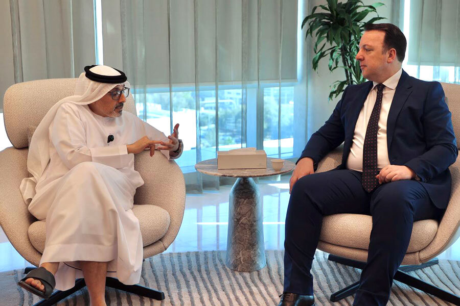 Се преговара за две нови авиолинии до Емиратите.