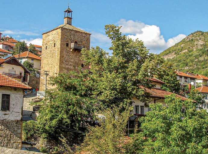 Кратово – симбол на монетите, златото, мостовите и кулите