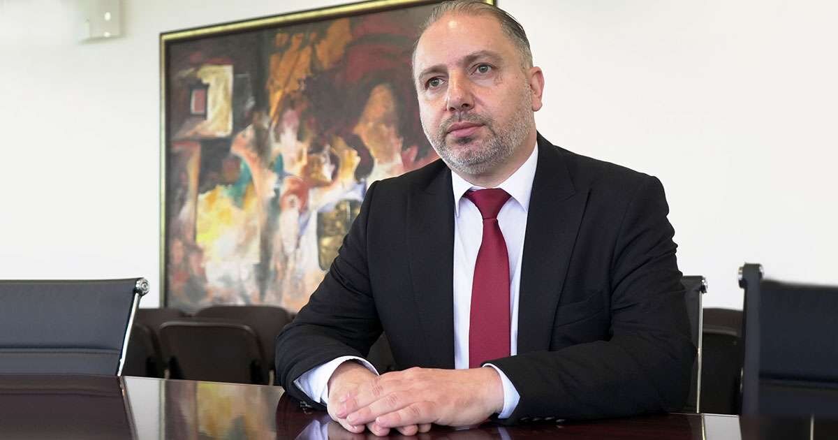 Николовски: „60 камери за царинските службеници на 5 гранични премини: Блаце, Табановце, Пелинце, Деве Баир и Белановце, за справување со коруптивни дејствија.“