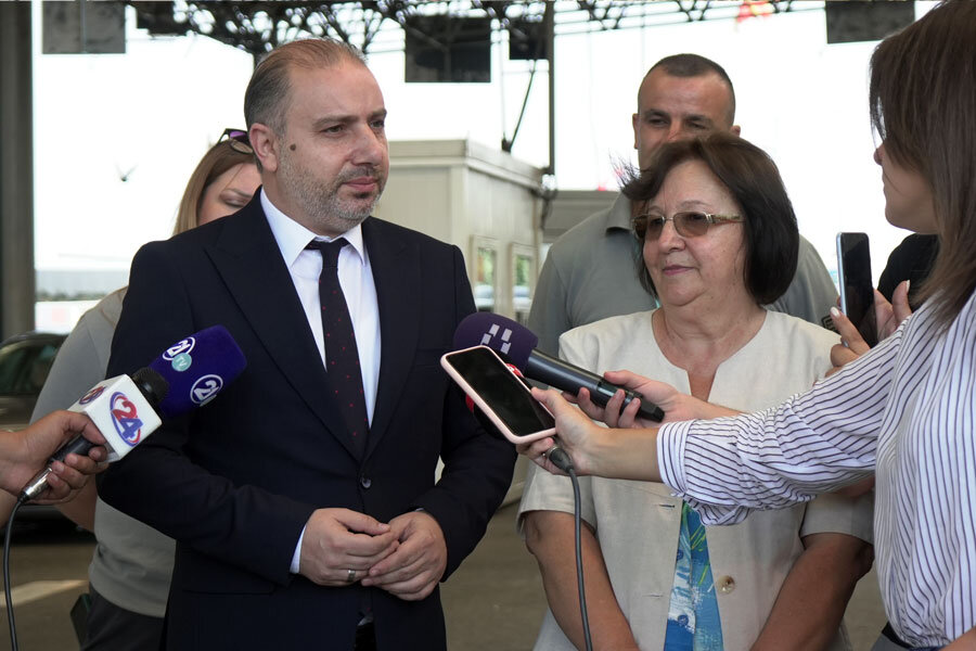 Николовски: „Олеснување на легалната трговија, забрзување на транспортот, спроведување реформски политики, што ќе значи зголемување на конкурентноста за бизнис-заедницата.“ | Извор: Царинска управа