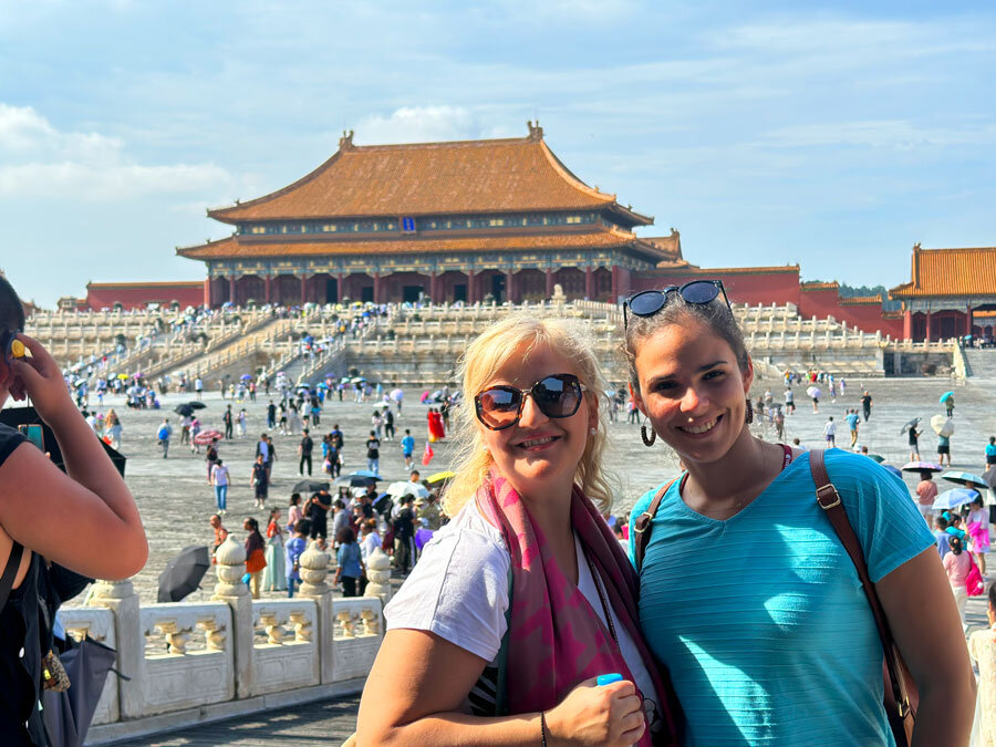 Туристичка посета во Забранетиот град.