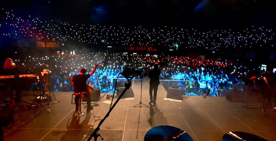 Концертите се исполнети до последното место- тоа е тајната на успехот, да бидеш поголем од своето време и од својата сенка