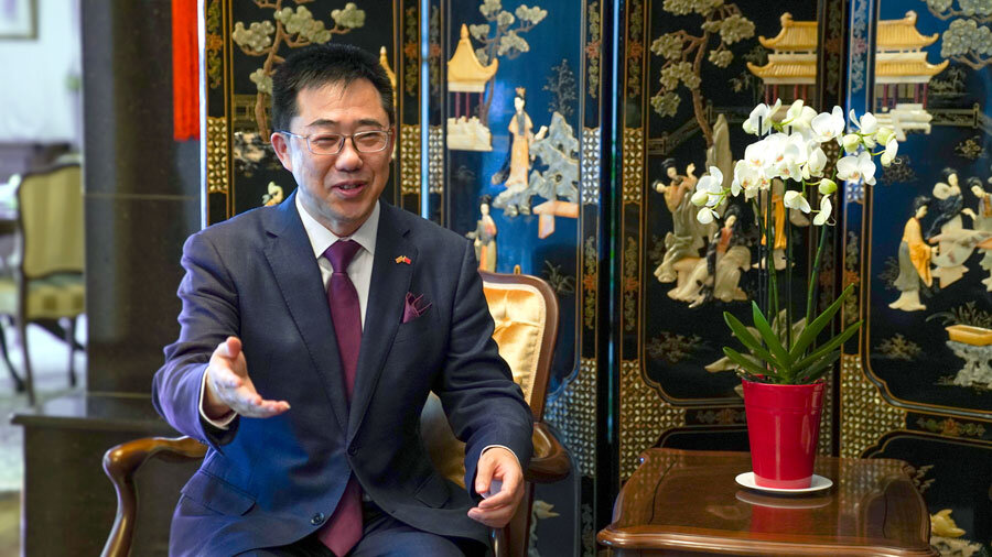 Н.Е. Џанг Ѕуо, амбасадор на Народна Република Кина