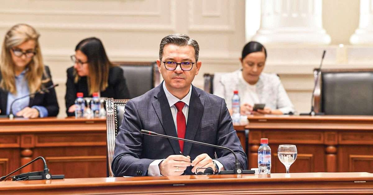 Трипуновски: „Преку мерките од програмите за финансиска поддршка, сакаме да ги мотивираме младите да започнат свој бизнис и активно да се вклучат во земјоделството.“