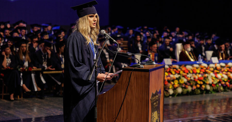 Мартина Нанева, најдобар дипломец на Универзитетот Скопје.