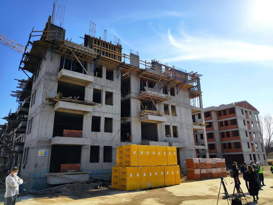 Ланските прогнози на аналитичарите за цените на становите за 2024 година се исполнија. Тие тогаш очекуваа дека цените нема да се намалуваат и како клучна причина ја наведуваа високата цена на материјалите кои не поевтинуваат брзо.