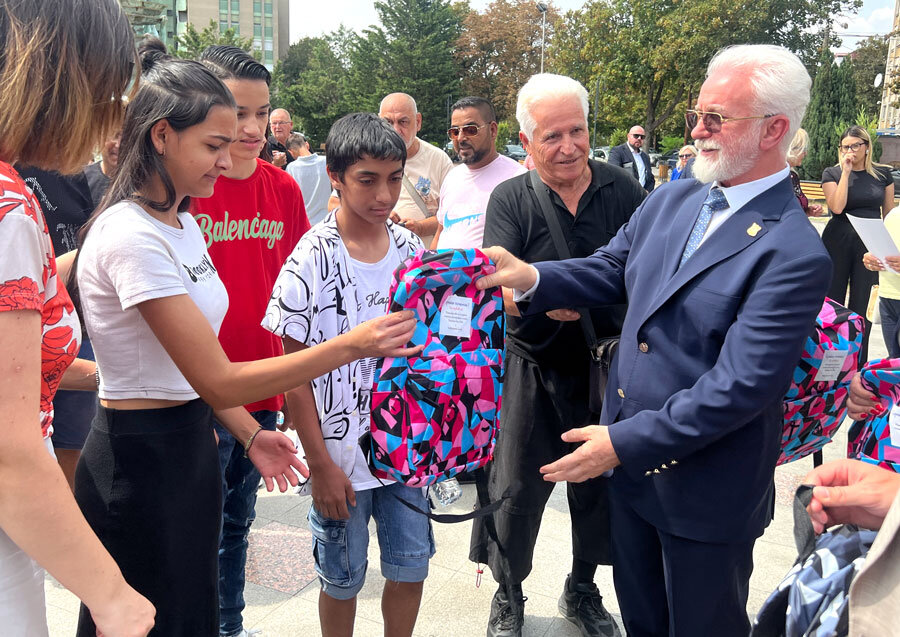 Универзитетот Скопје секогаш е директна поддршка за најранливите категории деца!