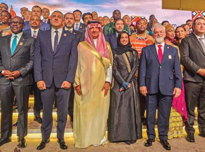 Личното присуство на глобални собири и контактите со светската елита ни носат препознатливост и поголеми успеси