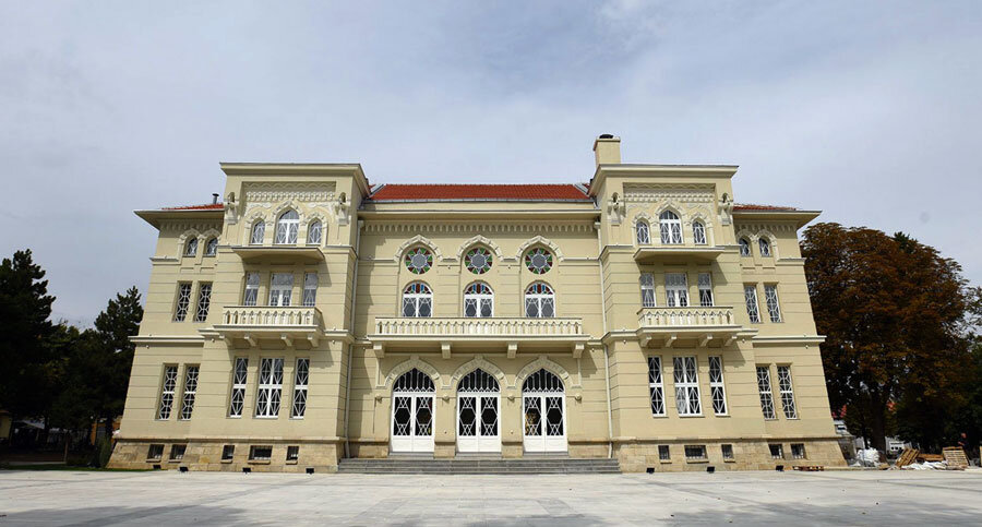 Офицерски дом. | Извор: stenton.mk