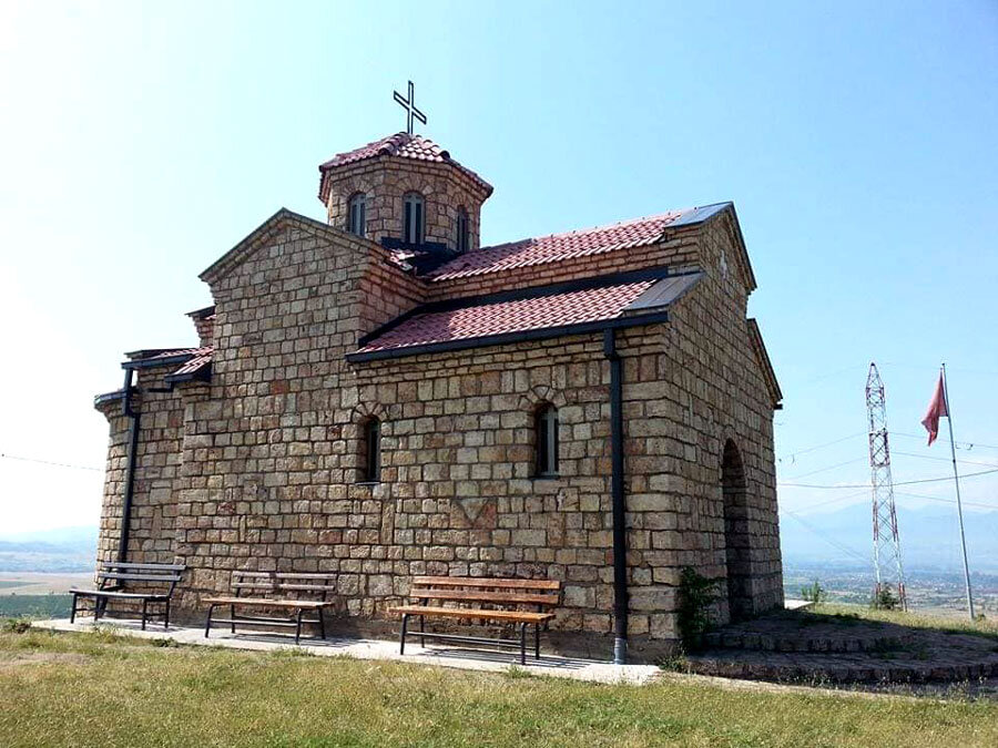 Црква Свети Петар и Павле, Ајватовски Рид